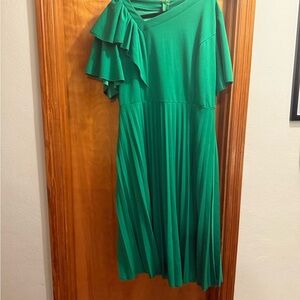 Amazon One Shoulder Green Dress